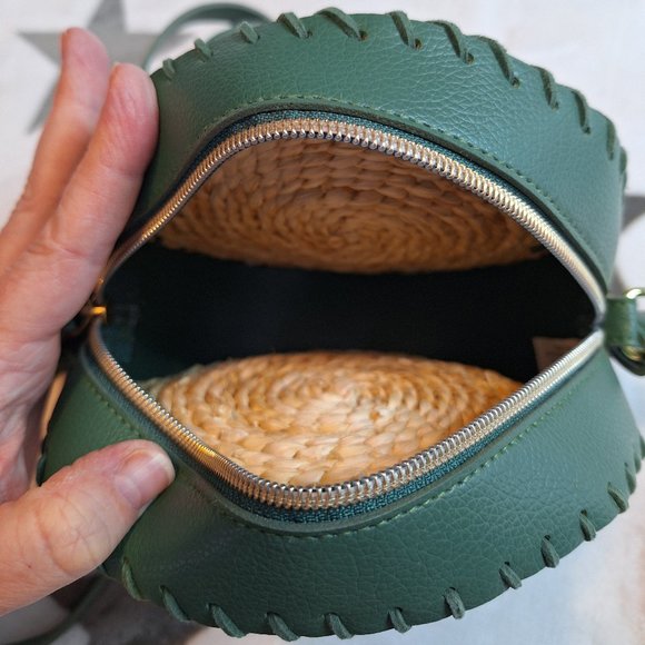 Bath & Body Works ROUND WOVEN Beachy Boho‎ CROSSBODY Cosmetic Bag MAKEUP - Picture 8 of 12